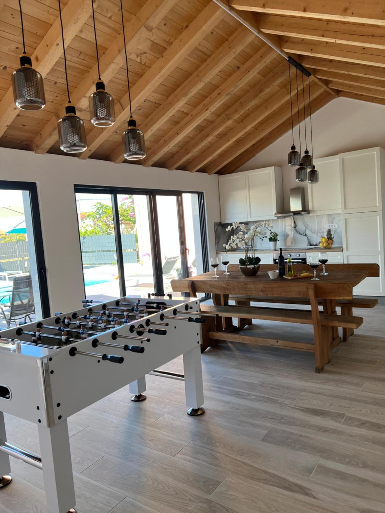 Apartment Marija 2 Near Split Kastela Exterior photo